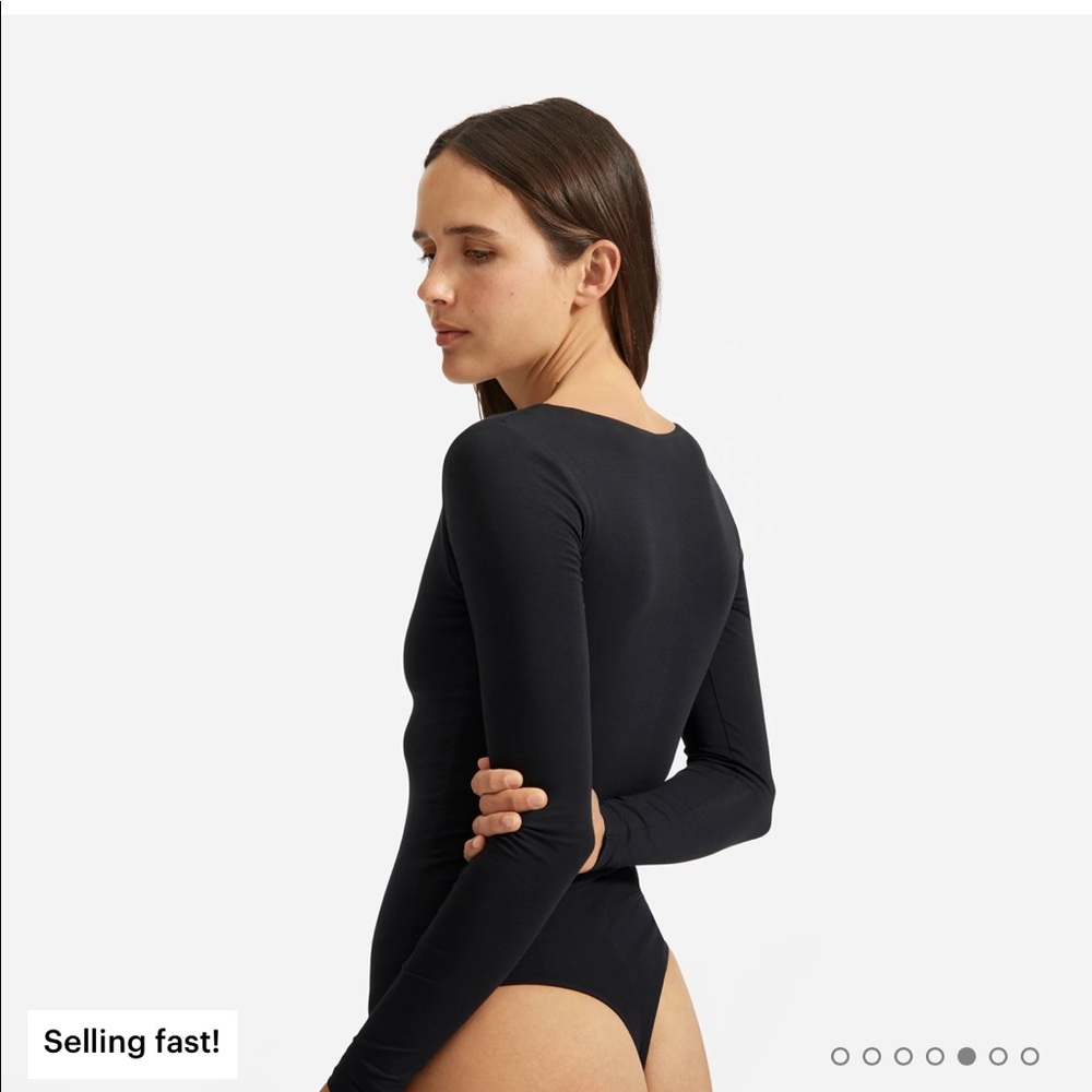 Everlane The Long-Sleeve V-Neck Bodysuit - M